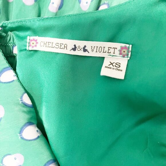 Chelsea & Violet Bird Patterned Green Lace Sleeveless Dress Size XS - Picture 5 of 8